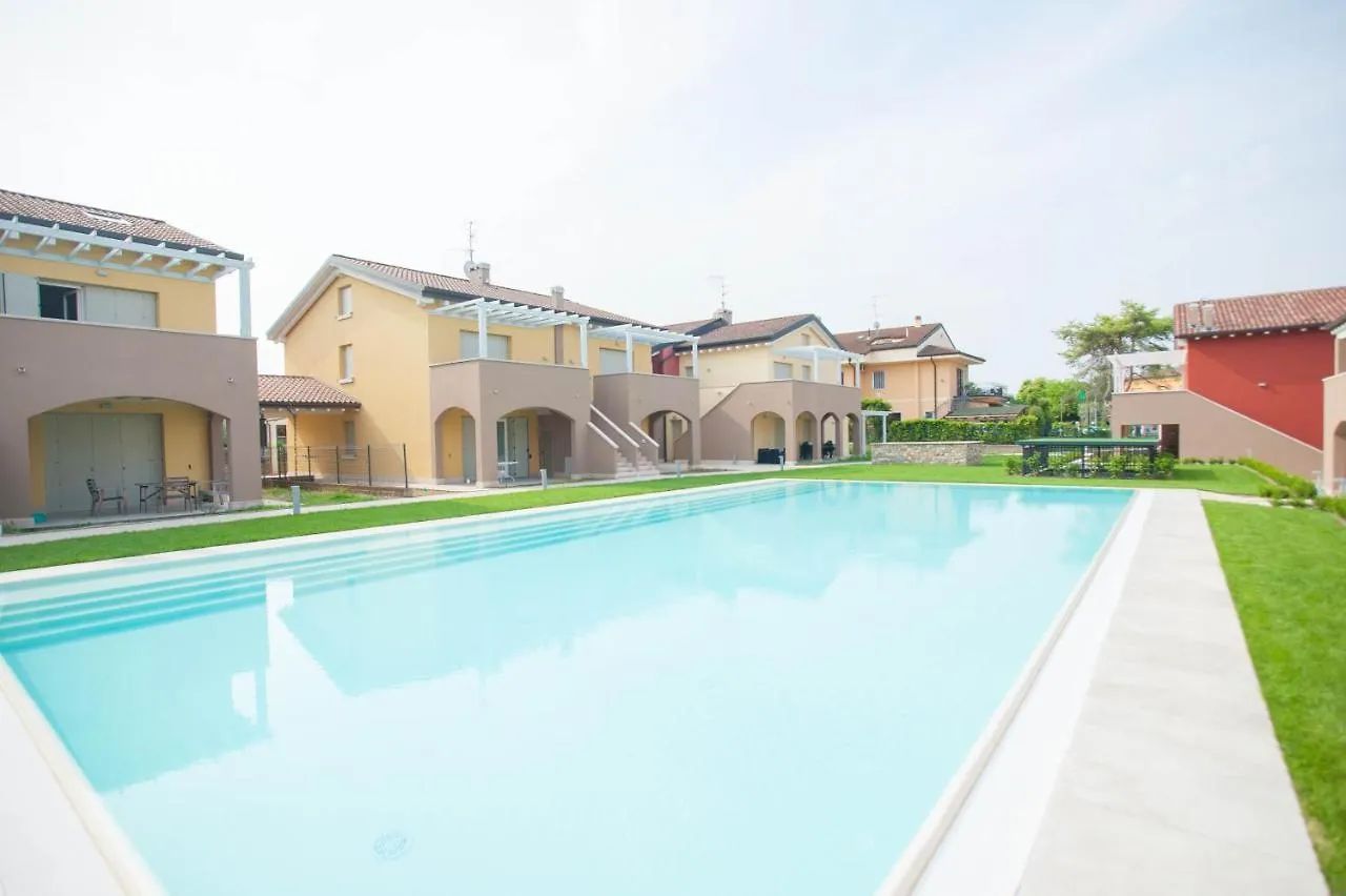 Dom wakacyjny Willa Peschiera Terrace Peschiera del Garda Włochy